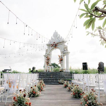 Giri Bhagawan Villas & Spa Nusa Dua  Eksteriør billede