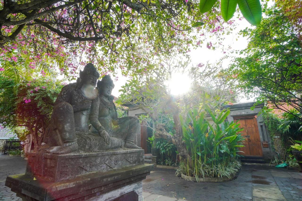 Giri Bhagawan Villas & Spa Nusa Dua  Eksteriør billede