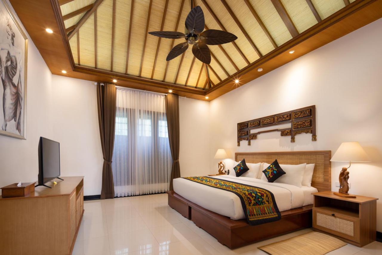 Giri Bhagawan Villas & Spa Nusa Dua  Eksteriør billede