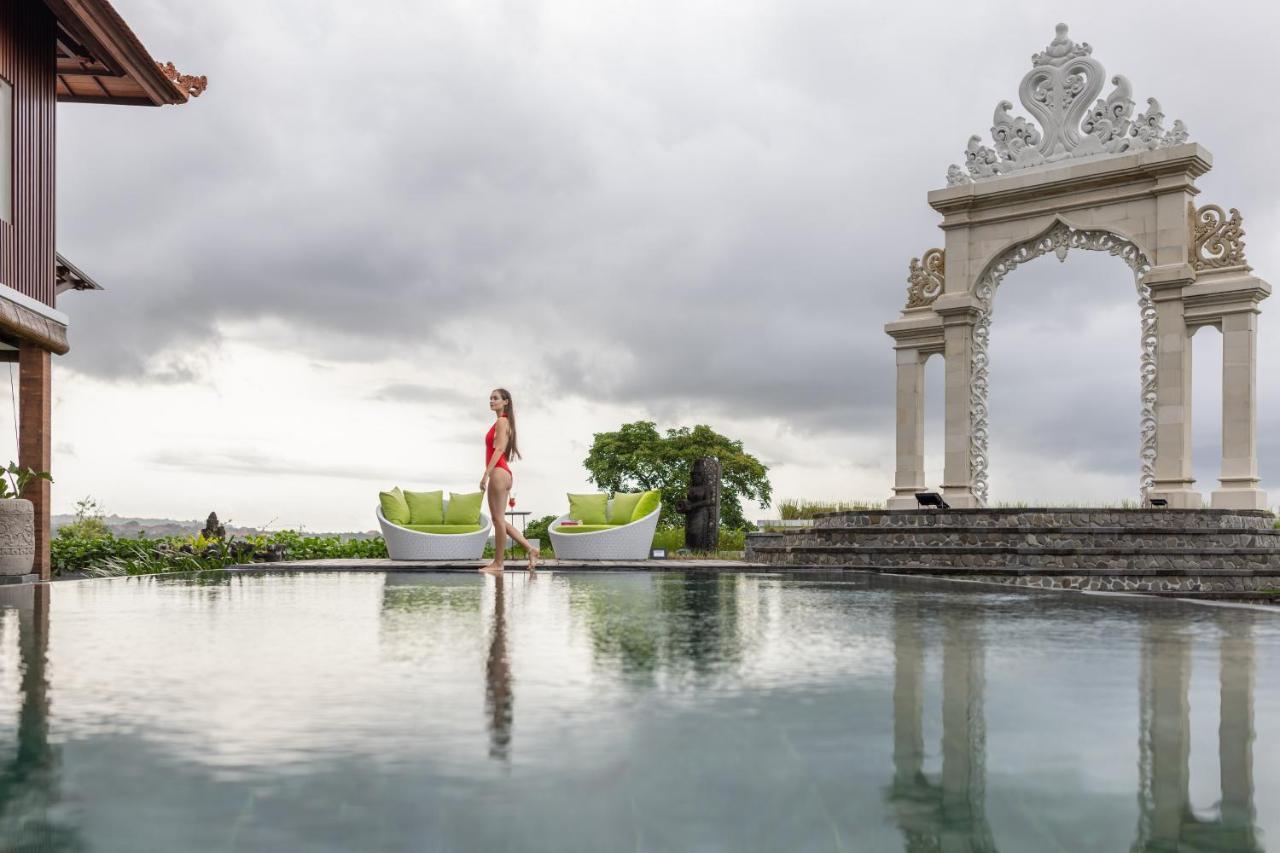 Giri Bhagawan Villas & Spa Nusa Dua  Eksteriør billede